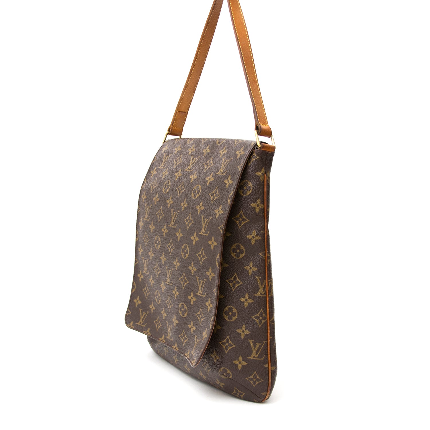 Vintage Louis Vuitton Musette Bag for the best price at Labellov webshop. Safe and secure online shopping with 100% authenticity. Vintage Louis Vuitton Musette Salsa Bag pour le meilleur prix.