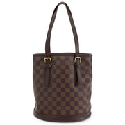 koop veilig online jouw tweedehands Louis Vuitton Damier Ebene Marais Bucket Bag PM