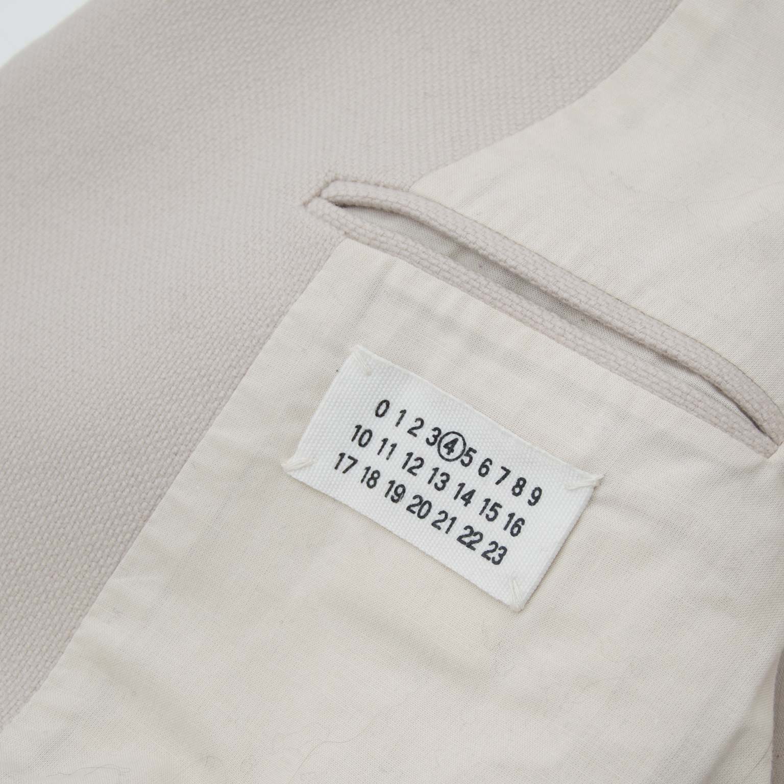 acheter en ligne chez labellov.com pour meilleur prix maison martin margiela sand coat