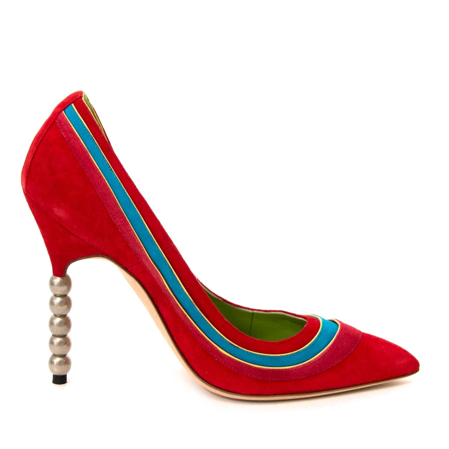 Buy Manolo blahnik heels online at labellov vintage webshop