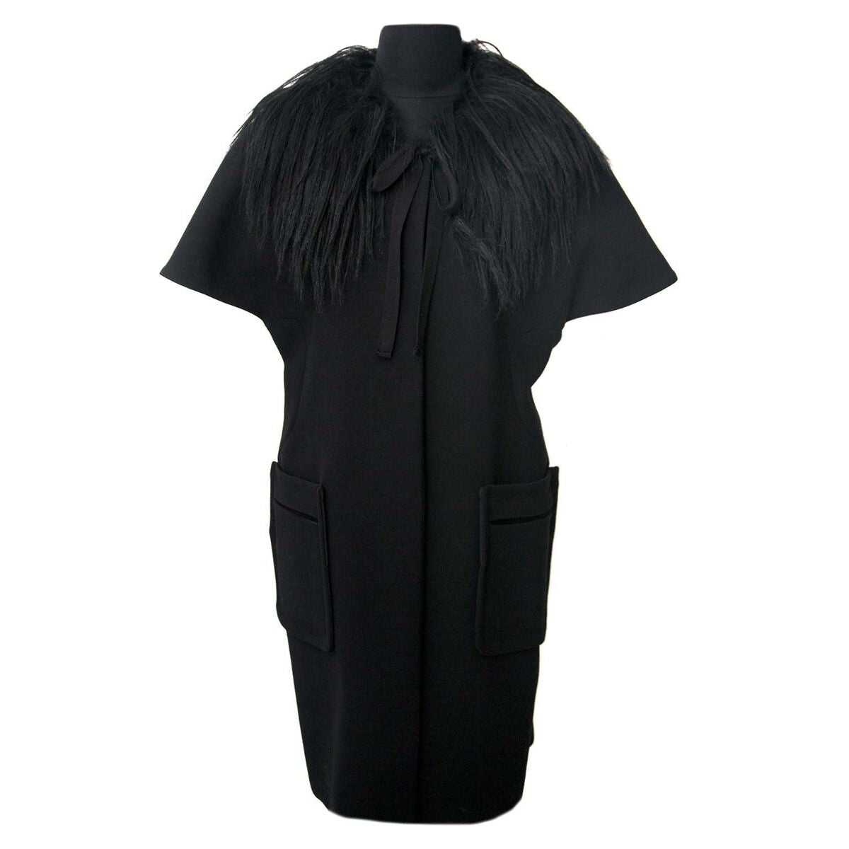 Buy an authentic secondhand Marni Black hair Collar Jacket at the right price at LabelLOV vintage webshop. Safe and secure online shopping.