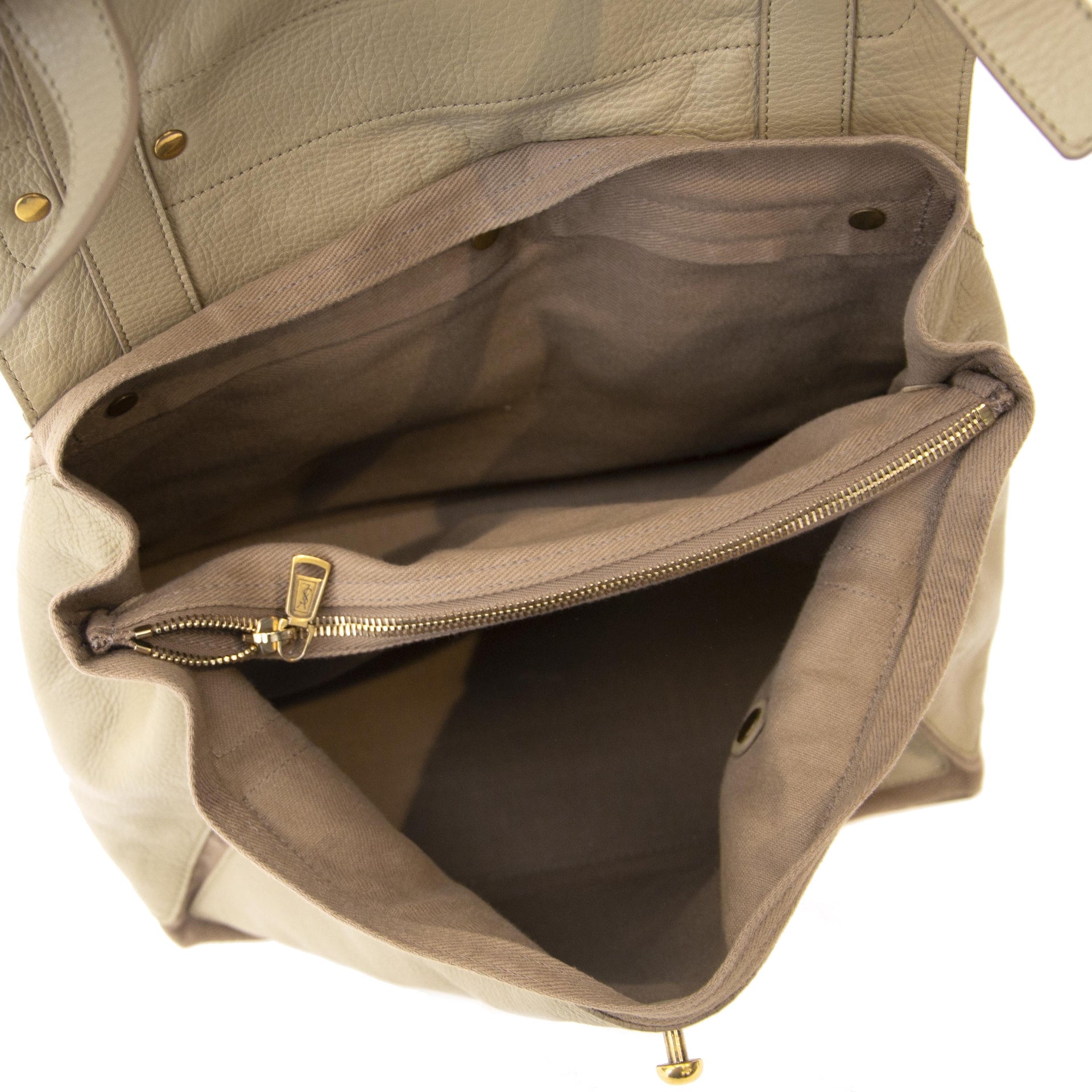 Yves Saint Laurent Muse Two Top Handle Tas in Beige