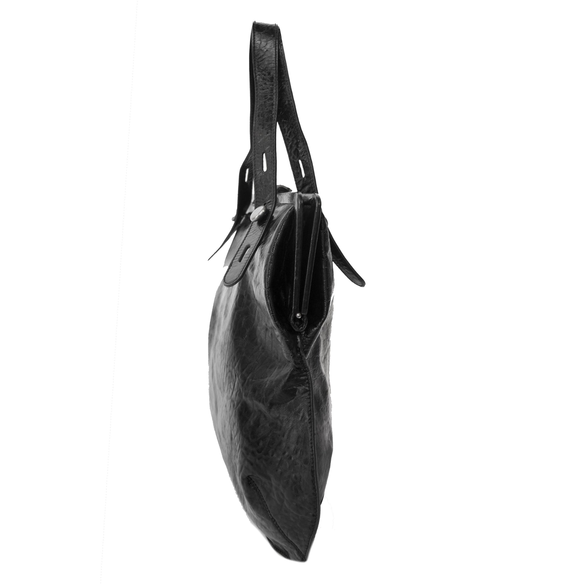 Buy authentic Marni Black Leather Bag secondhand at Labellov.