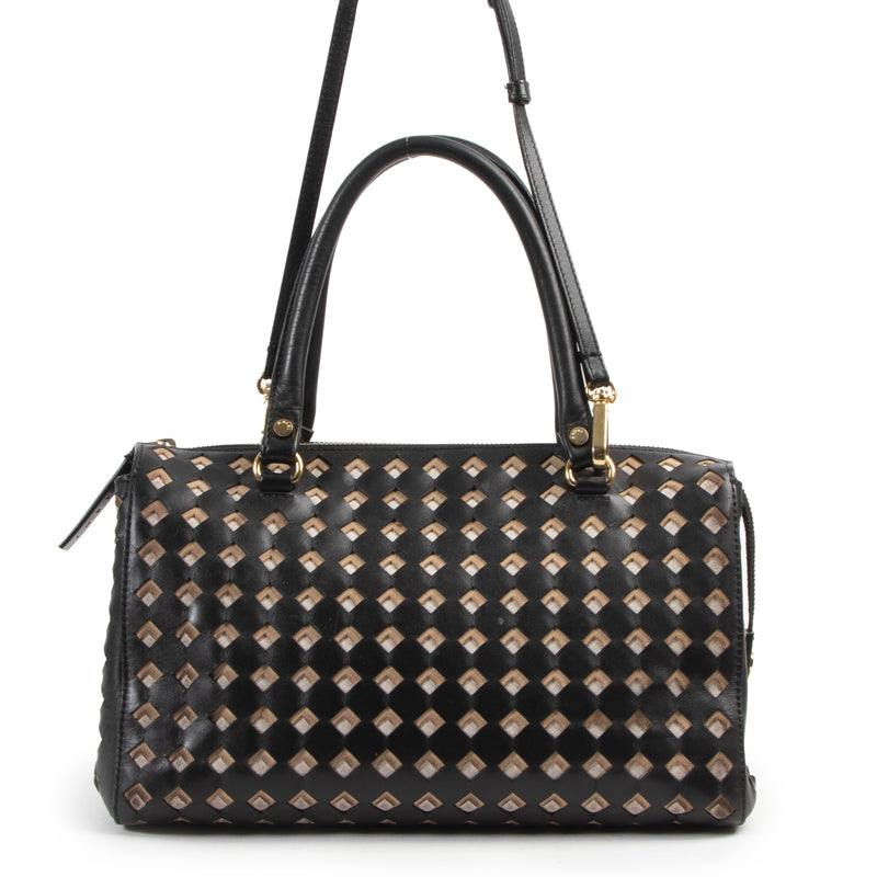 Marni Black Cutout Calfskin Leather Tote pour le meilleur prix chez Labellov à Anvers