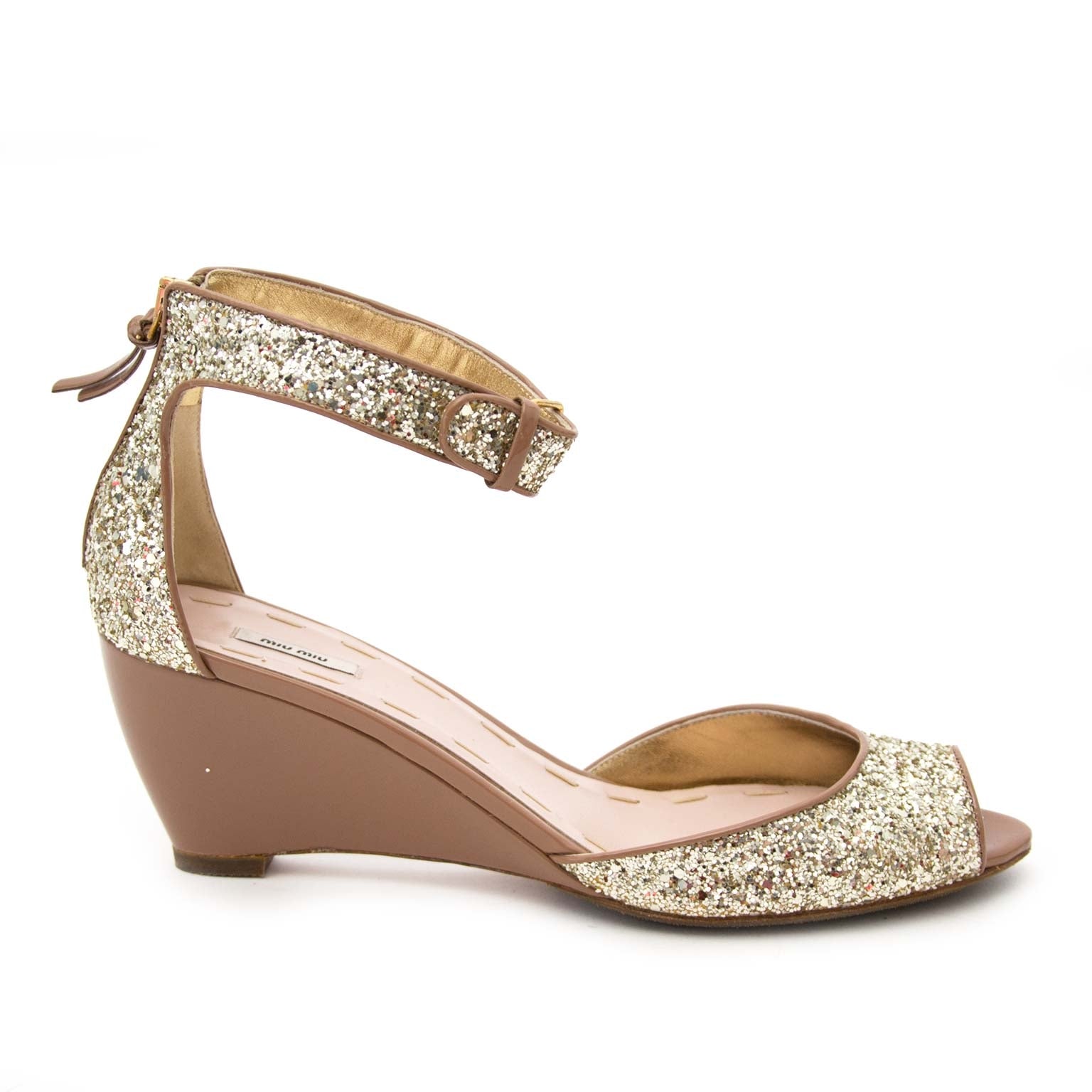 * Never Worn* Miu Miu Glitter Wedge Sandals - size 39,5 acheter en ligne pour le meilleur prix