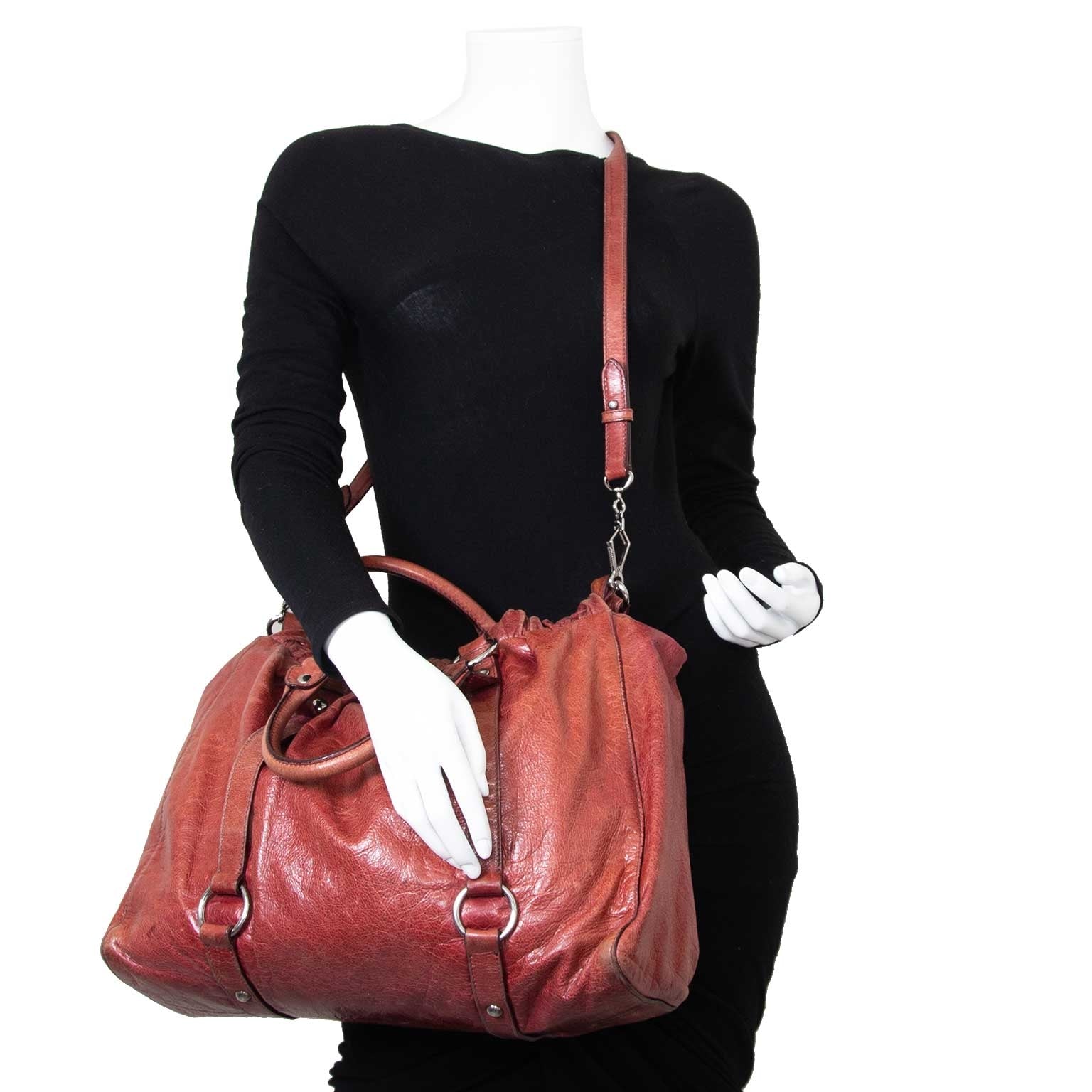 Miu Miu Vitello Lux Gathered Leather Shopper – Labellov