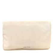 safe online shopping at labellov vintage fashion webshop with miu miu clutchen