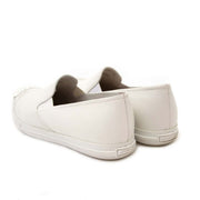Achetez authentique Miu Miu baskets pour le bon prix chez LabelLOV.
