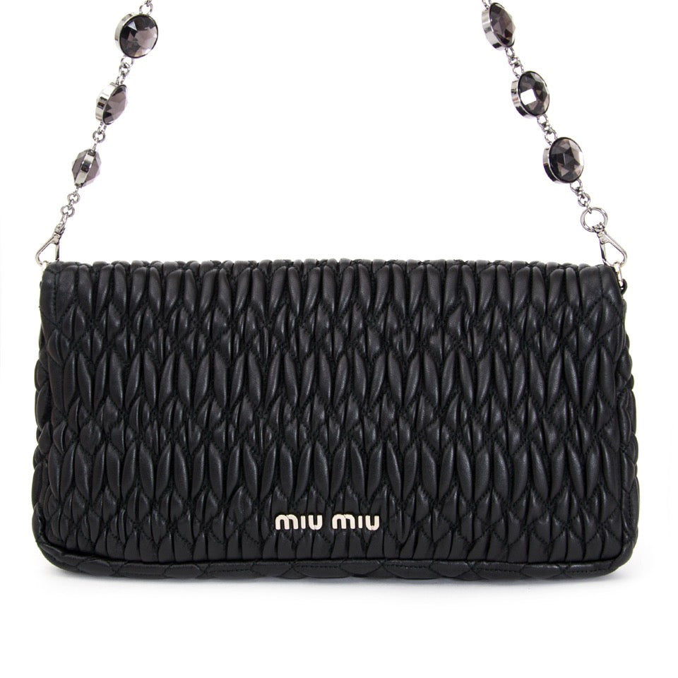 acheter en ligne secodne main sac a main Miu Miu Black Cloquet Nappa Stage Bag pour le meilleur prix