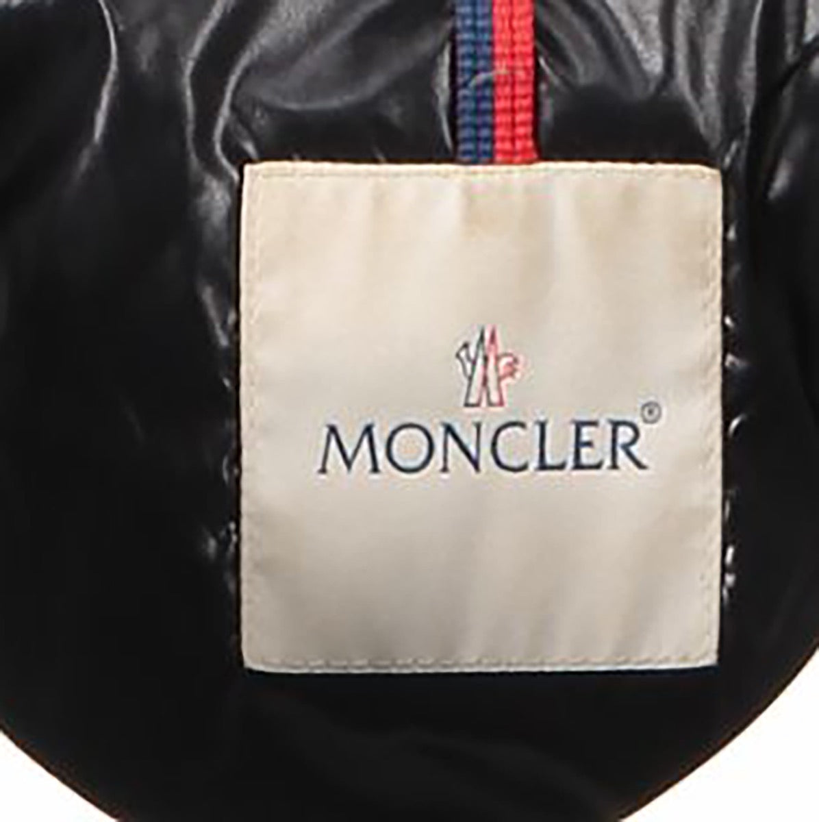 koop veilig online tegen de beste prijs Moncler black puffer jacket