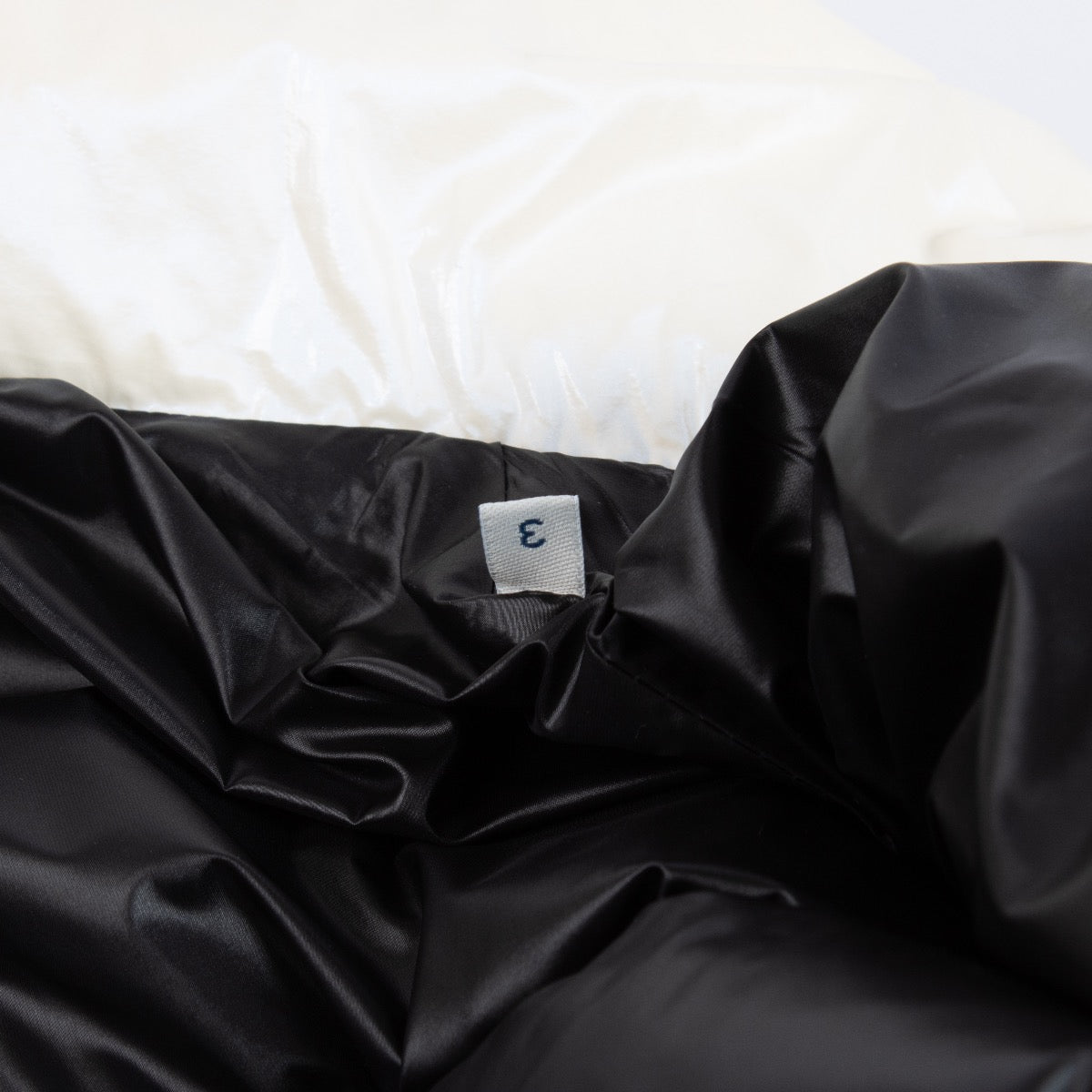 shop 100% authentic second hand Moncler Pearly White Down Jacket - Size 3 on Labellov.com