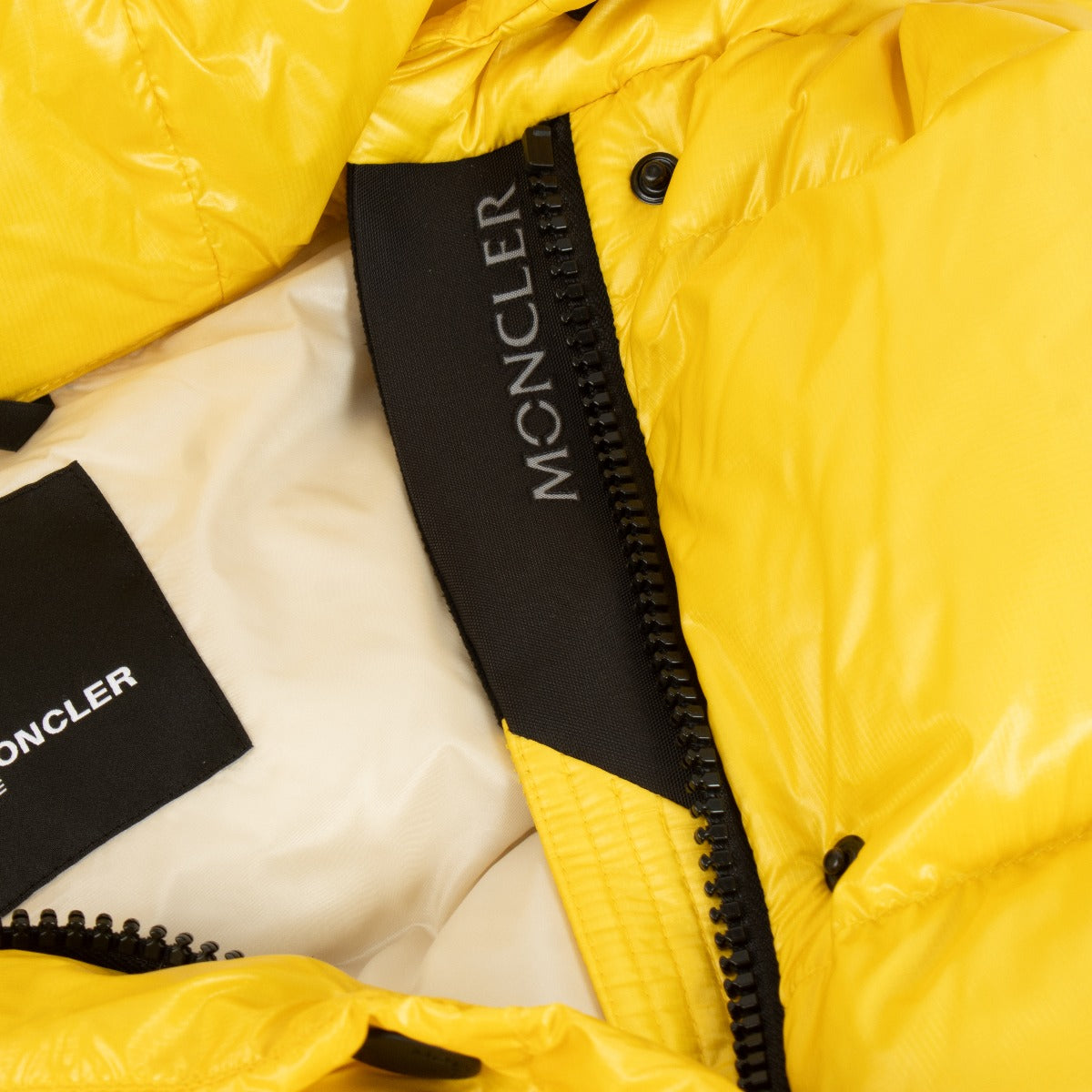 Moncler Grenoble Geel Resy Donsgilet - Maat 3