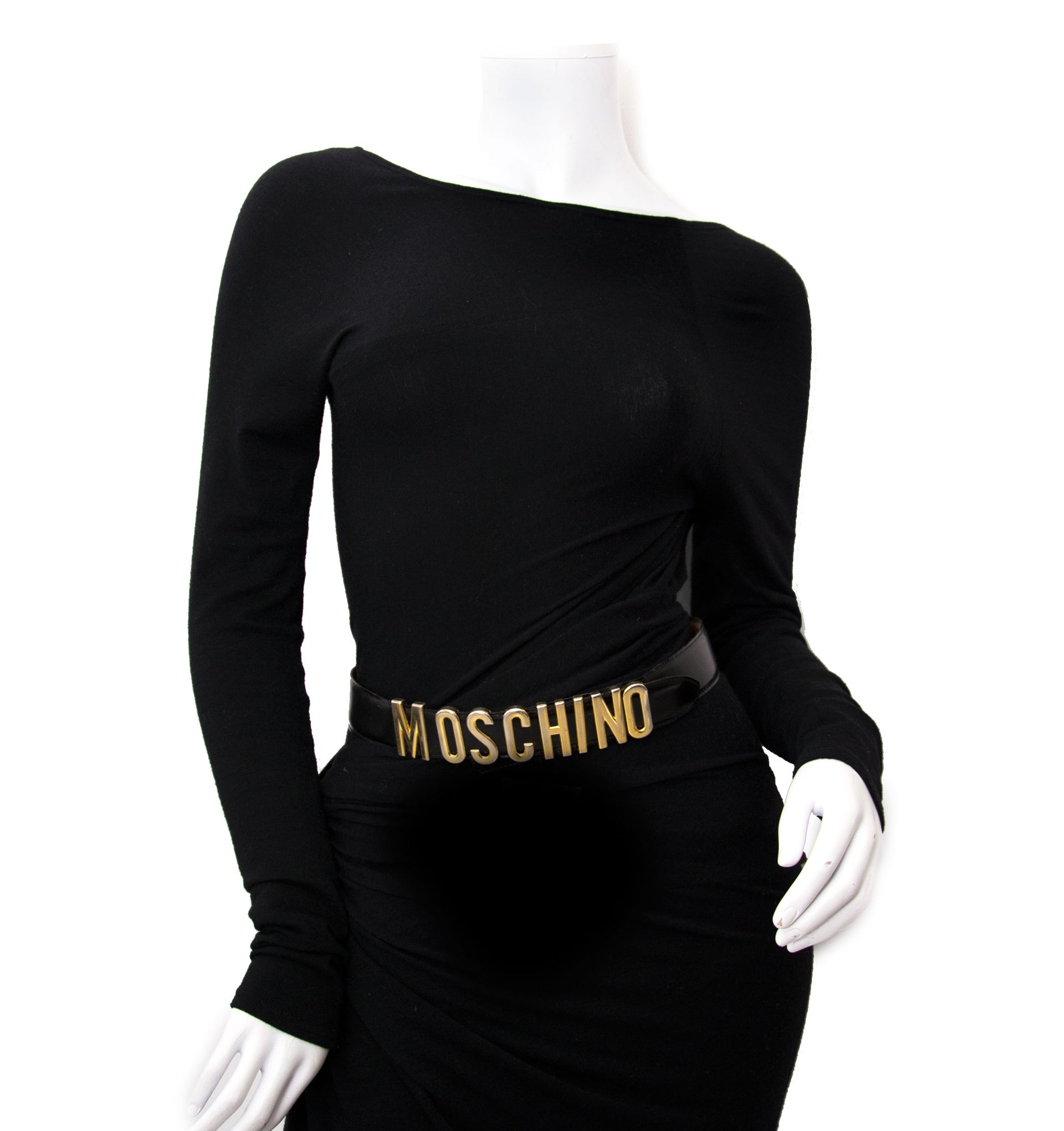Kopo en verkoop uw moschino lederen riem bij labellov.com tegen de beste prijs