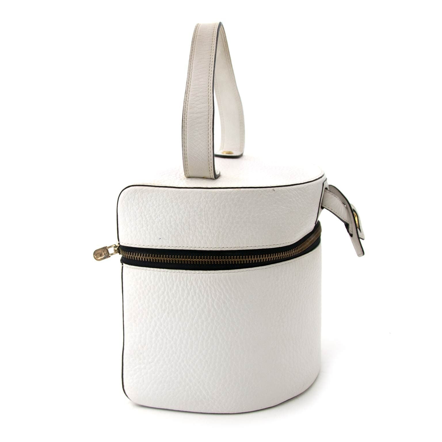 achetez Delvaux white Leather Beautycase sur labellov