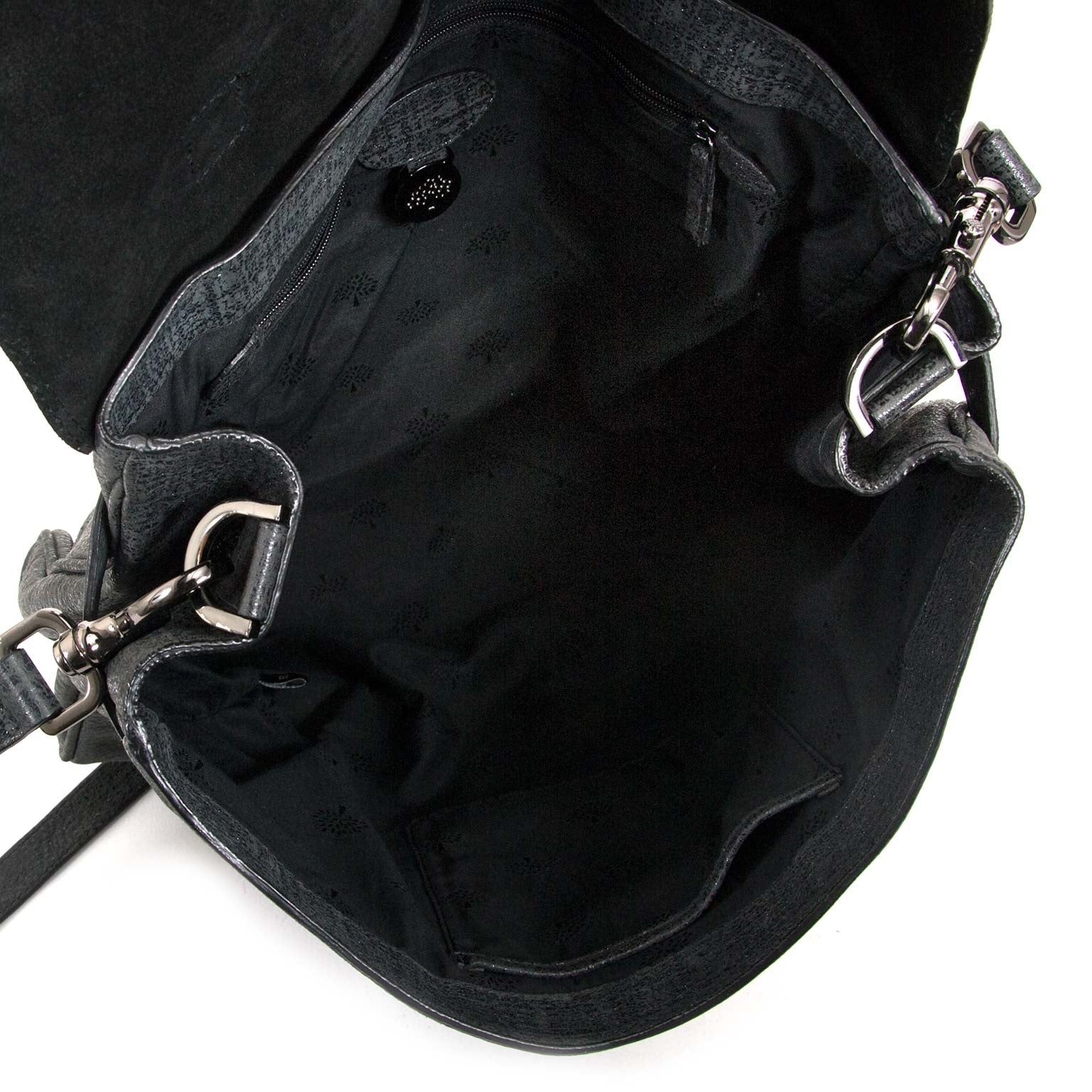 mulberry alexa oversized shiny grey shoulder bag now for sale at labellov vintage fashion webshop belgium