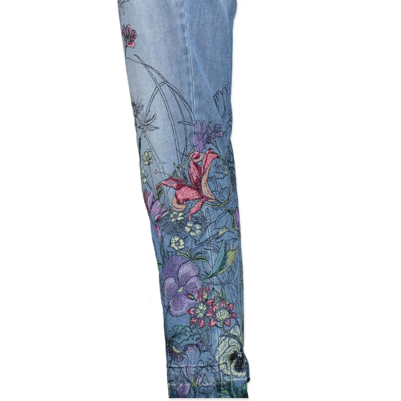. Koop deze gloednieuwe Gucci floral jeans - Size IT42 bij webshop LabelLOV.