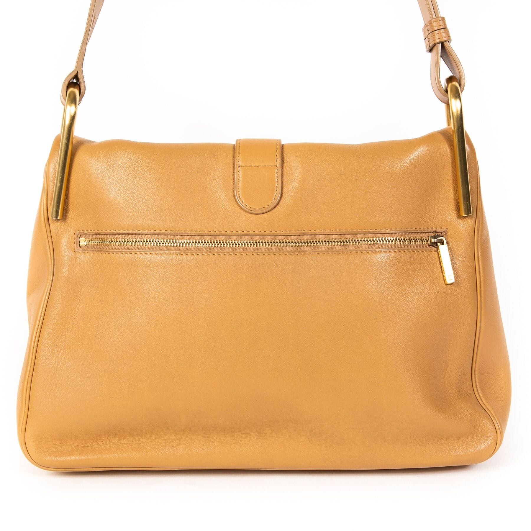 Koop authentieke tweedehands Delvaux tassen met de juiste prijs bij LabelLOV.