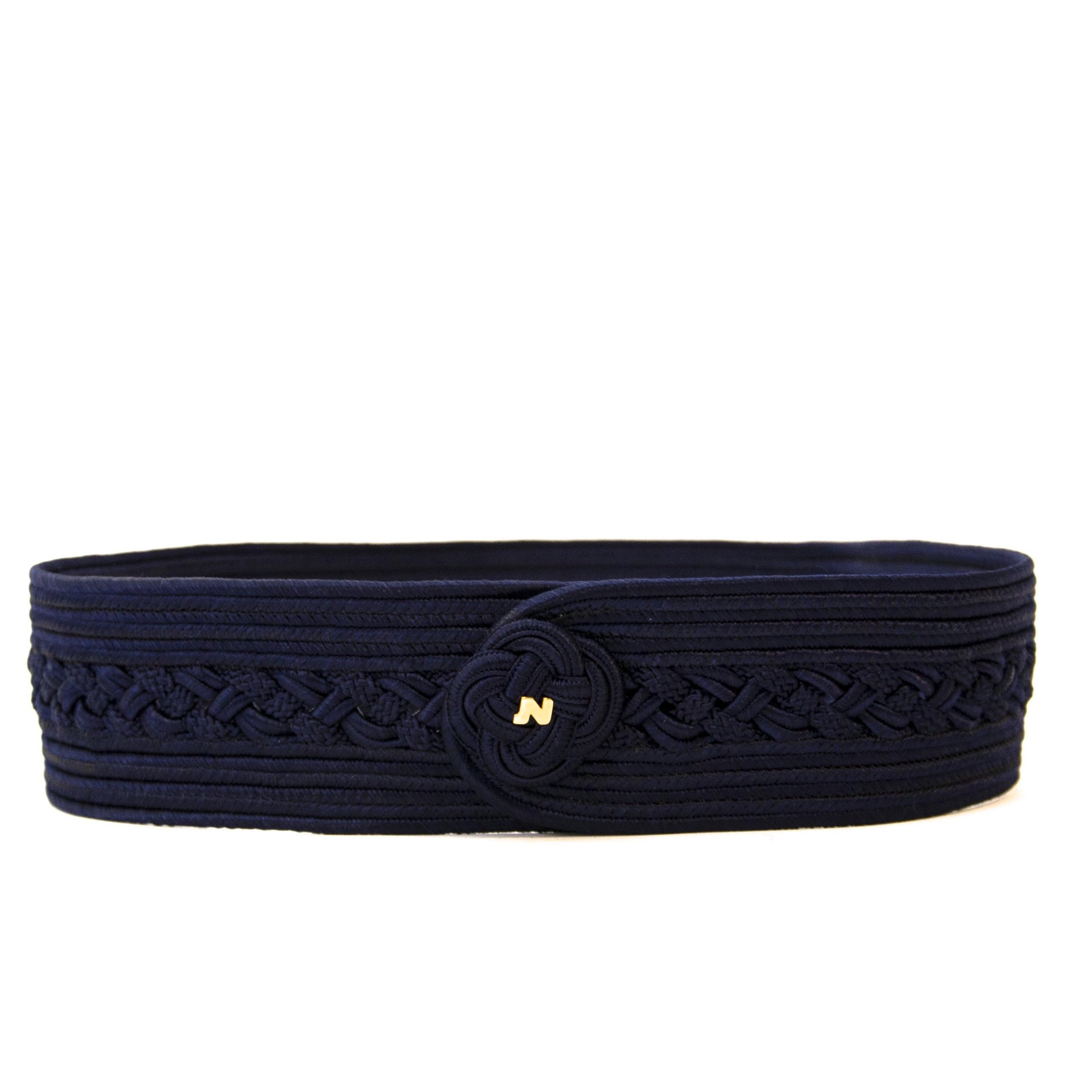 Buy this authentic second hand vintage Nina Ricci Blue Woven Belt at online webshop LabelLOV. Safe and secure shopping. Koop authentieke tweedehands vintage Nina Ricci Blue Woven Belt bij online webshop LabelLOV.