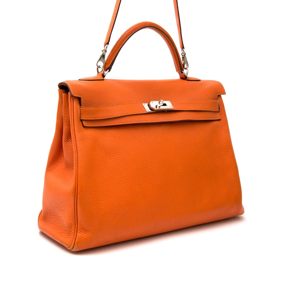 skip the waitinglist at the best price , worldwide shipping Hermes Kelly 40 Togo Orange PHW