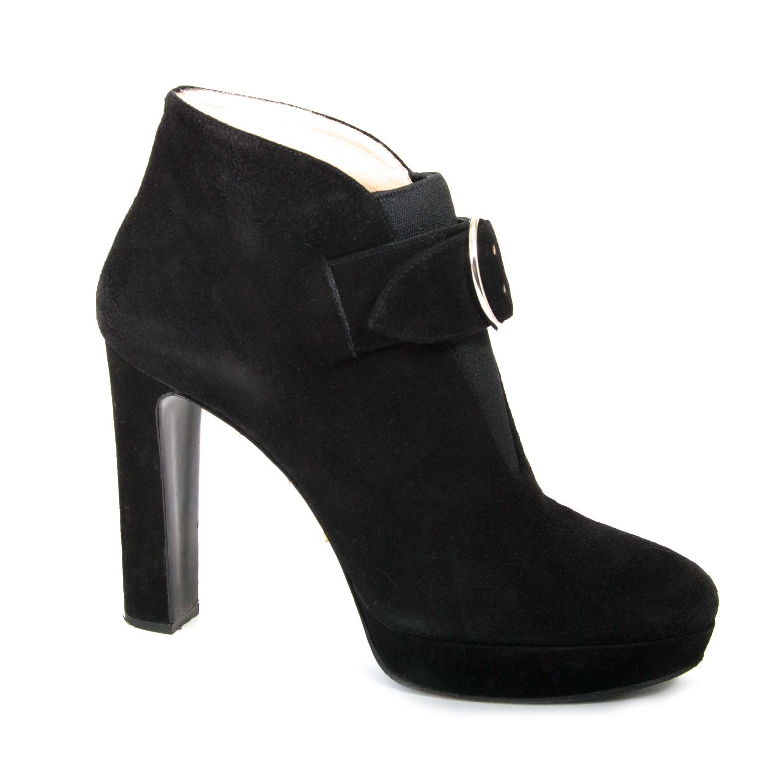 Koop tweedehands Prada Black Suede Buckle Booties - Size 38 nu bij labellov vintage webshop au meilleur prix