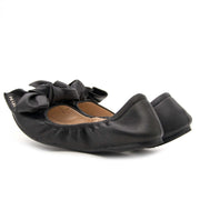 Buy authentic Prada ballerina flats at the best price at Labellov. Safe and secure shopping. Koop tweedehands authentieke Prada ballerina's bij Labellov in Antwerpen.