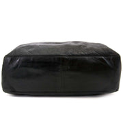 Achetez Prada Black Leather Shoulder Bag chez labellov antwerpen au meilleur prix