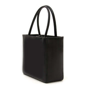 veilig online shoppen bij labellov vintage mode webshop met mini prada vernis top handle tassen