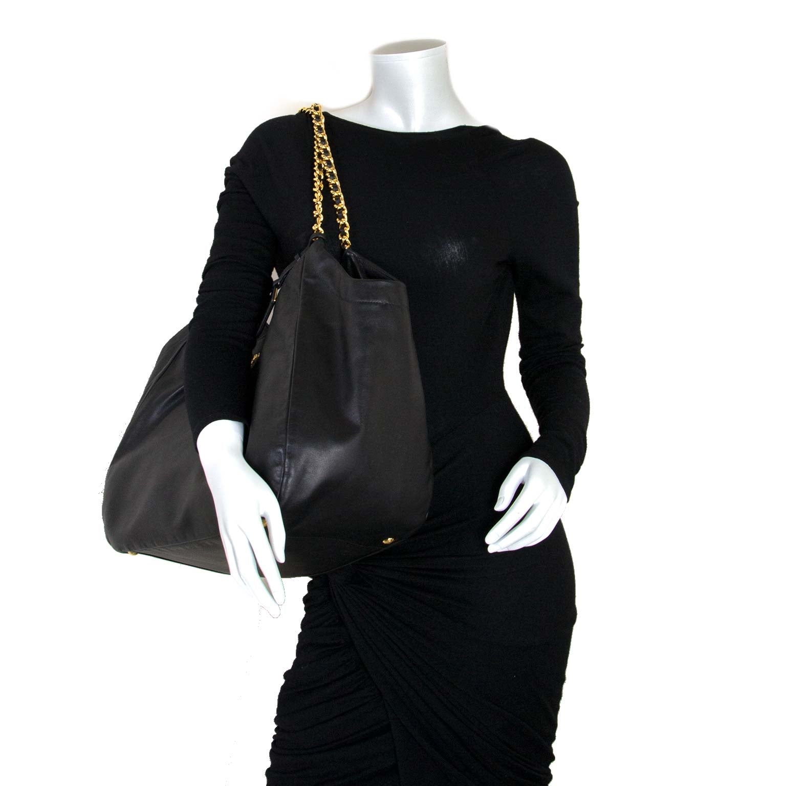 prada black soft calf chain tote now for sale at labellov vintage fashion webshop belgium