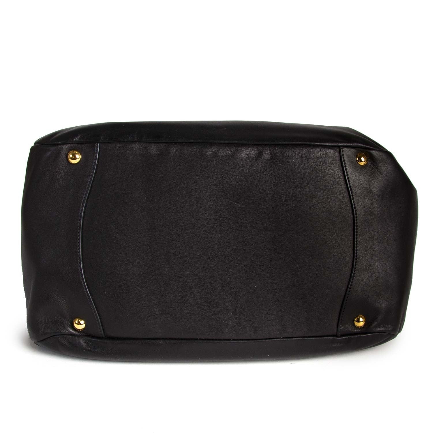 prada black soft calf chain tote now for sale at labellov vintage fashion webshop belgium