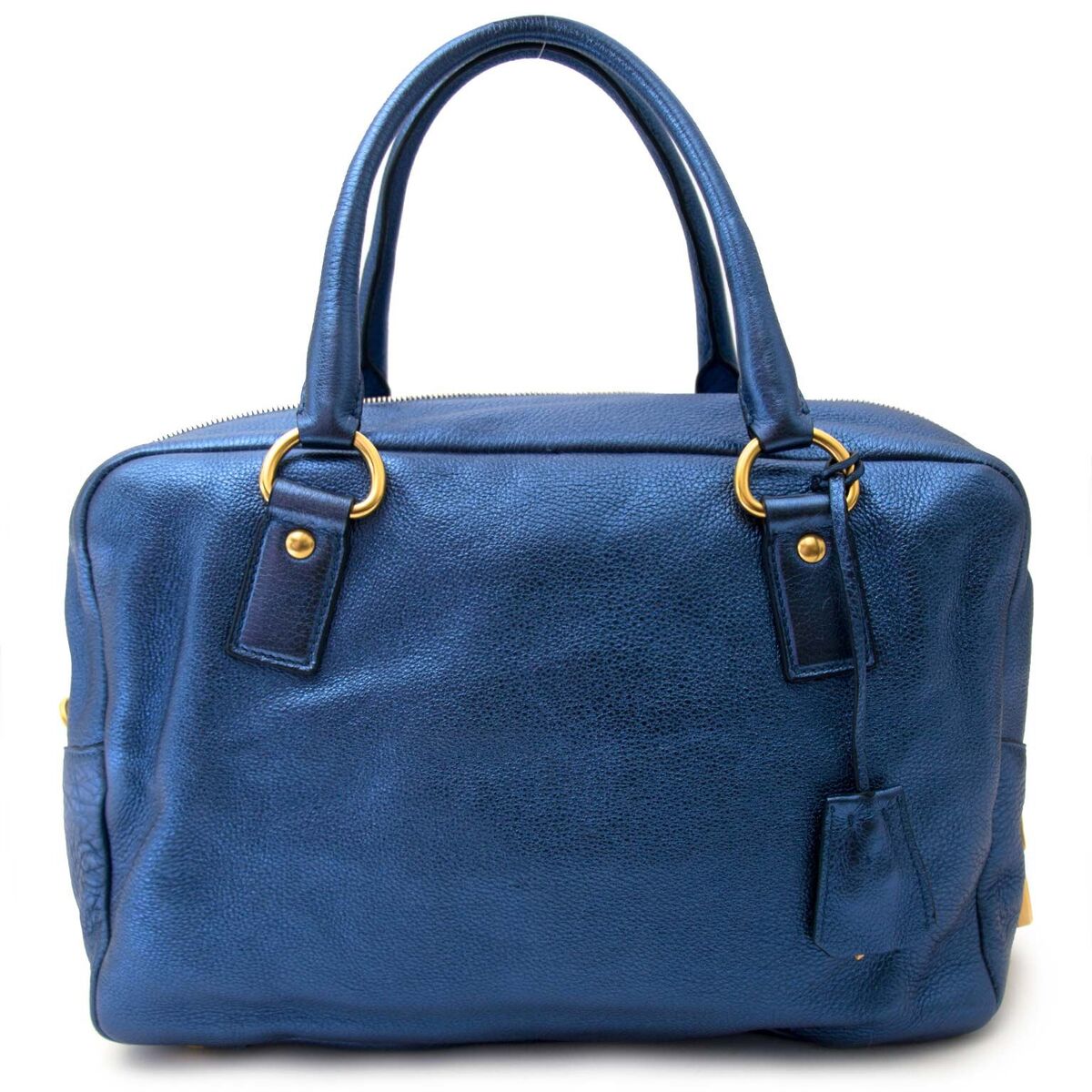Kaufen Sie authentische gebrauchte Prada Handtaschen in Jeansblau zu einem fairen Preis bei LabelLOV. Sicheres Online-Shopping.