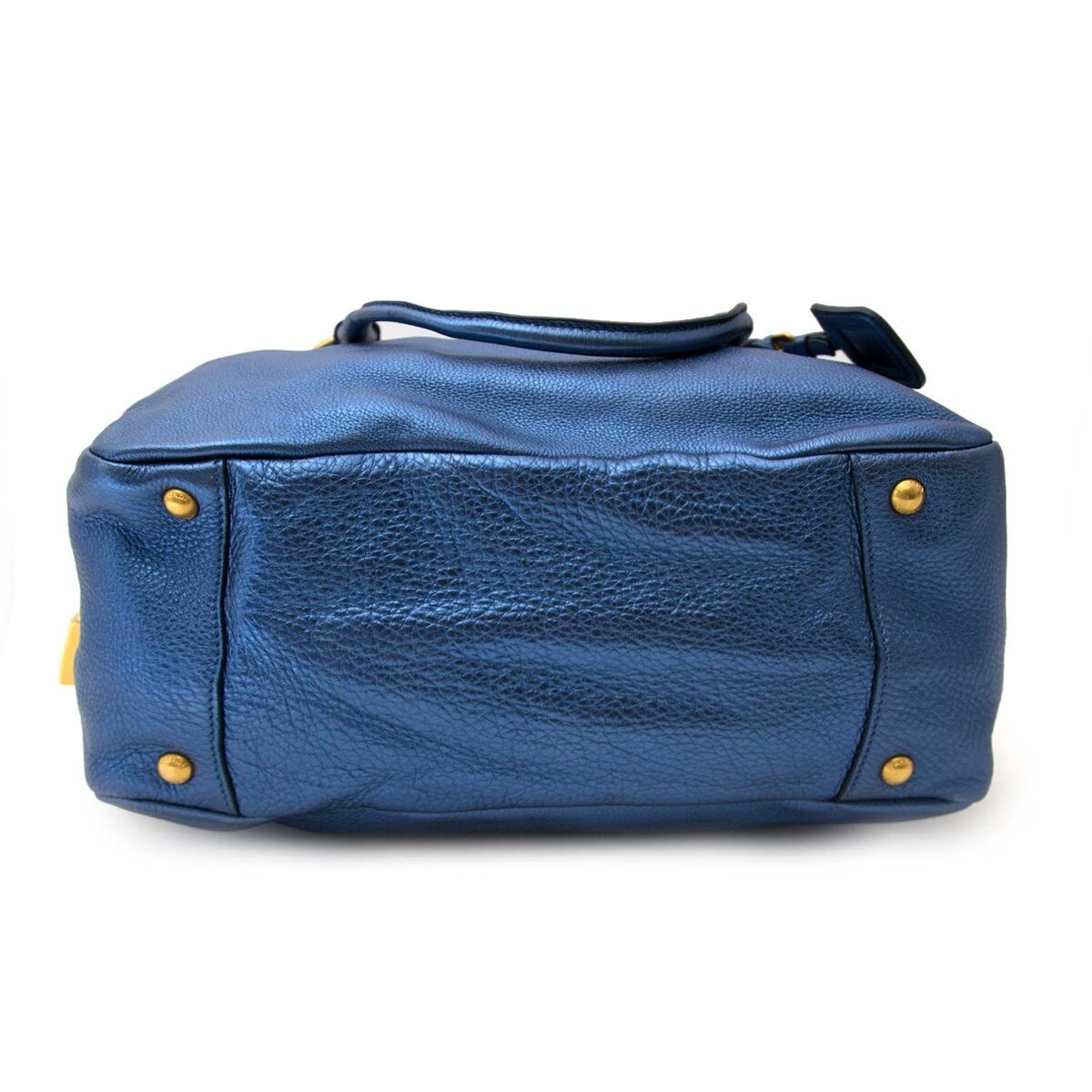Compra una cartera de Prada autentica en el color azul muy en moda para el precio correcto en LabelLOV Amberes.