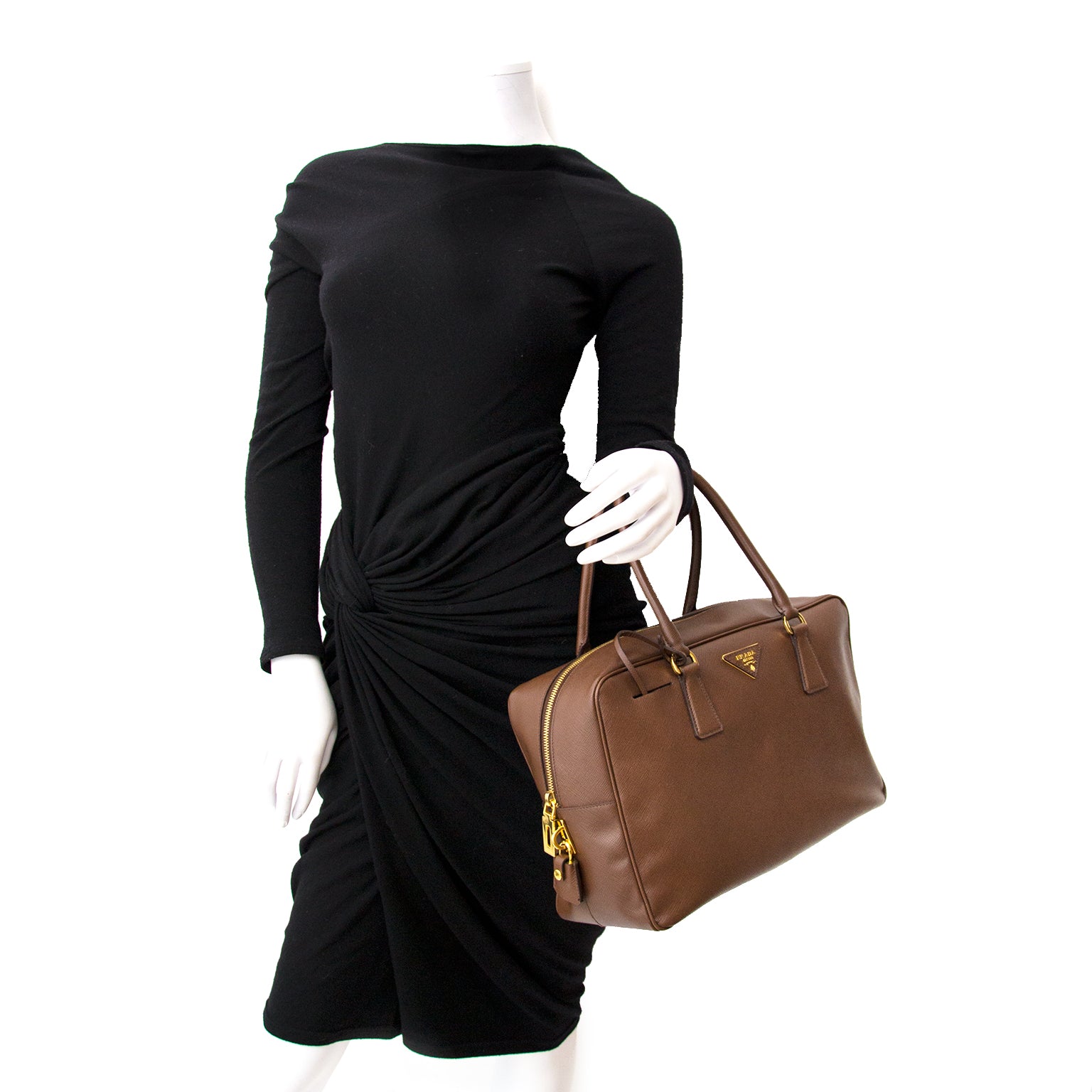 Achter un authentique Prada Cacao Saffiano Lux Shoulder Bag en ligne