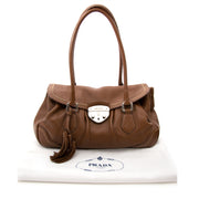 Prada Tabacco Brown Handbag kopen en verkopen aan de beste prijs van 2017