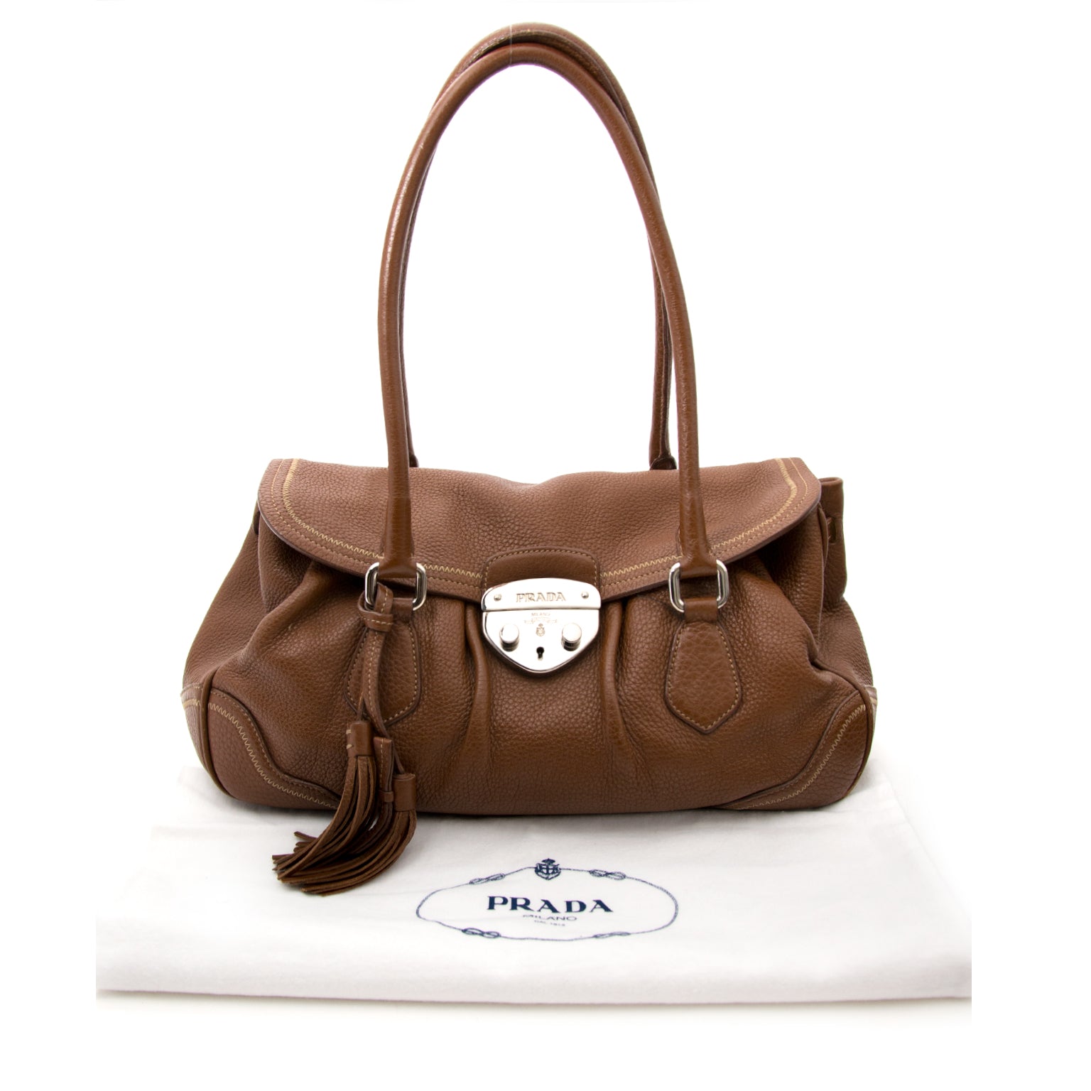 Prada Tabacco Brown Handbag kopen en verkopen aan de beste prijs van 2017