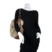 Koop uw authentieke Prada Logo Jacquard and Fur Leather Bag aan de beste prijs bij Labellov