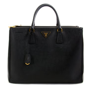 Prada Black Galleria bag nu te koop bij labellov vintage webshop aan de laagste prijs