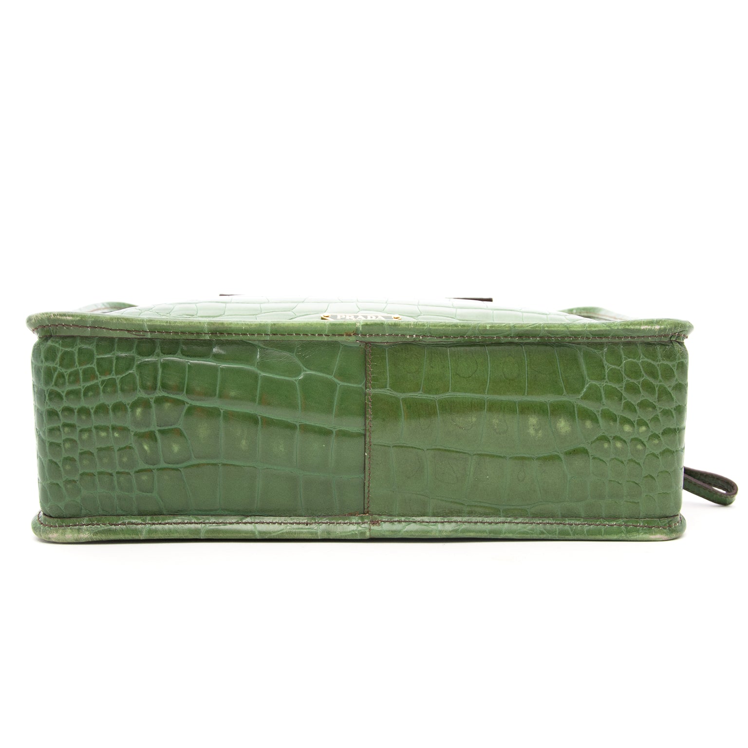 Heute können Sie diese Prada Grüne St. Coco Bauletto Handtasche aus Leder und mit Krokorelief auf labellov.com ankaufen.