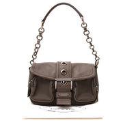 Buy vintage Prada shoulder bags for the best price at Labellov webshop. Safe and secure online shopping with 100% authenticity. Acheter vintage Prada sac d'épaule pour le meilleur prix.