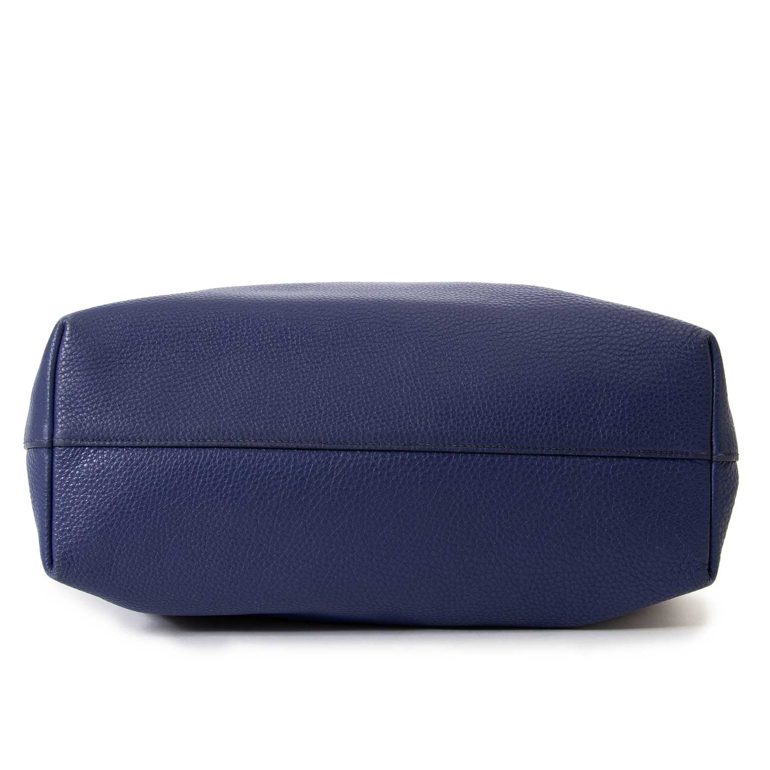 prada blue leather shoulder bag now for sale at labellov vintage fashion webshop belgium