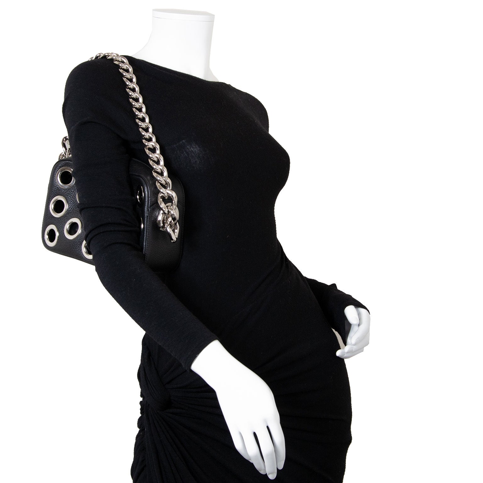 prada grommet chain vitello daino small shoulder bag now for sale at labellov vintage fashion webshop belgium