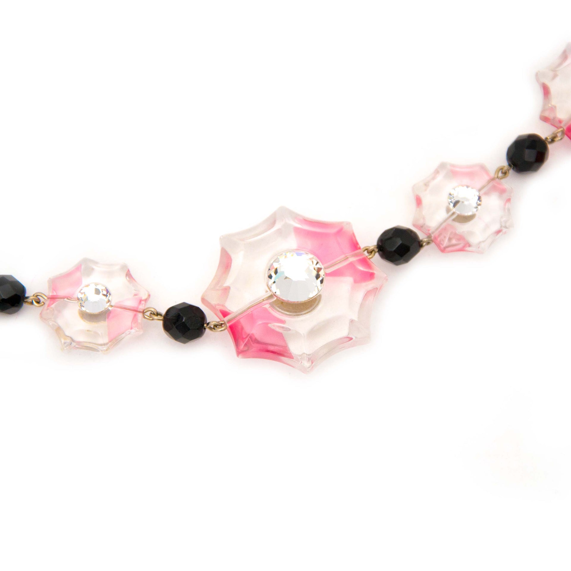 Secondhand necklace Prada Labellov