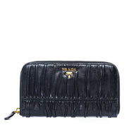 prada matelassé black wallet now for sale at labellov vintage fashion webshop belgium