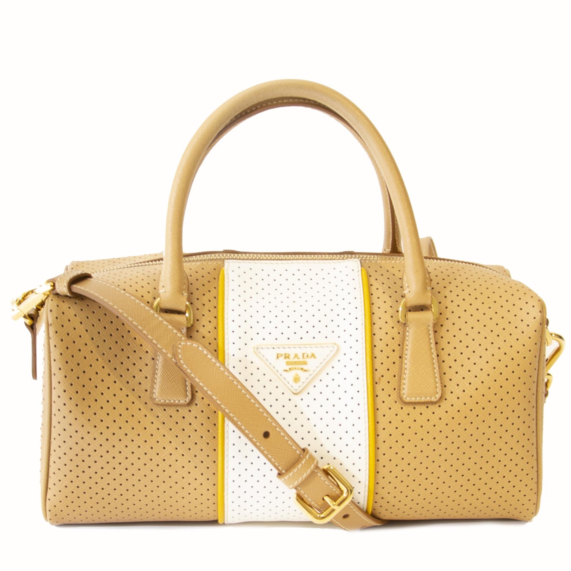 koop veilig online tegen de best prijs Prada Camel Saffiano Fori Boston Bag
