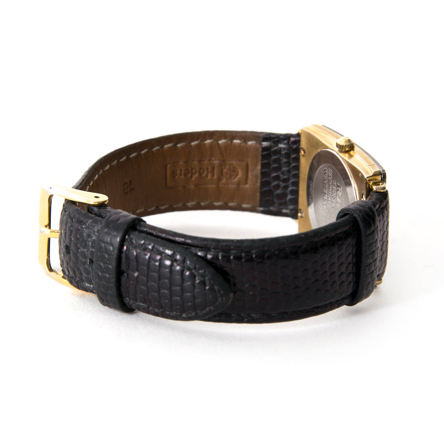 Buy authentic Rado watch at the right price at LabelLOV vintage webshop. Luxe, vintage, fashion. Safe and secure online shopping. Antwerp, Belgium.