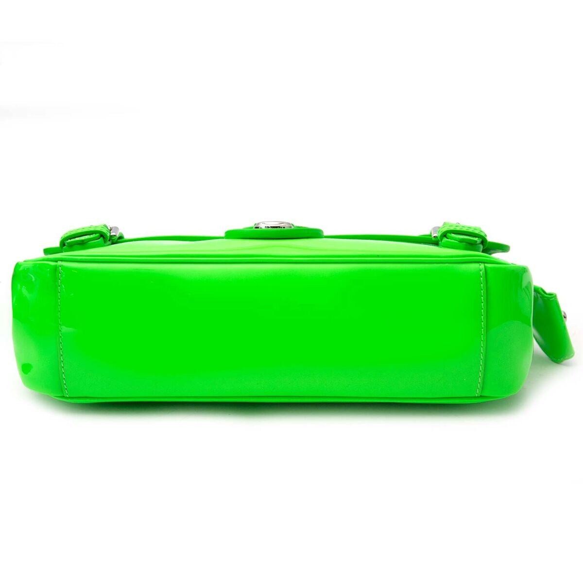 Kaufen Sie authentische gebrauchte Ralph Lauren grüne Ricky Chain Tasche zu einem fairen Preis bei LabelLOV. Sicheres Online-Shopping.