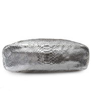 Roberto Cavalli Silver Python Bag Buy authentic designer Roberto Cavalli secondhand bags at Labellov at the best price. Safe and secure shopping. Koop tweedehands authentieke Roberto Cavalli tassen bij designer webwinkel labellov.