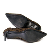 Saint Laurent Paris Leopard Print Pony Hair Ankle Booties Buy authentic designer Saint Laurent secondhand shoes boots at Labellov at the best price. Safe and secure shopping. Koop tweedehands authentieke YSL schoenen bij designer webwinkel labellov