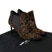 Saint Laurent Paris Leopard Print Pony Hair Ankle Booties Buy authentic designer Saint Laurent secondhand shoes boots at Labellov at the best price. Safe and secure shopping. Koop tweedehands authentieke YSL schoenen bij designer webwinkel labellov