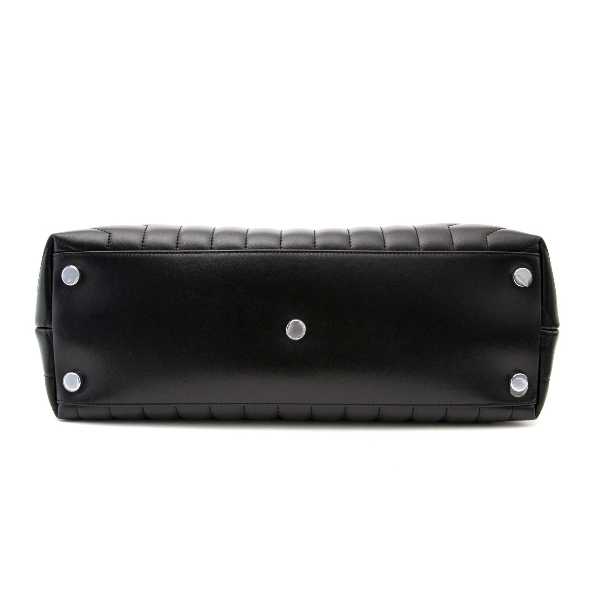 koop veilig online aan de beste pijrs tweedehands Saint Laurent Large Lou Lou bag + Wallet