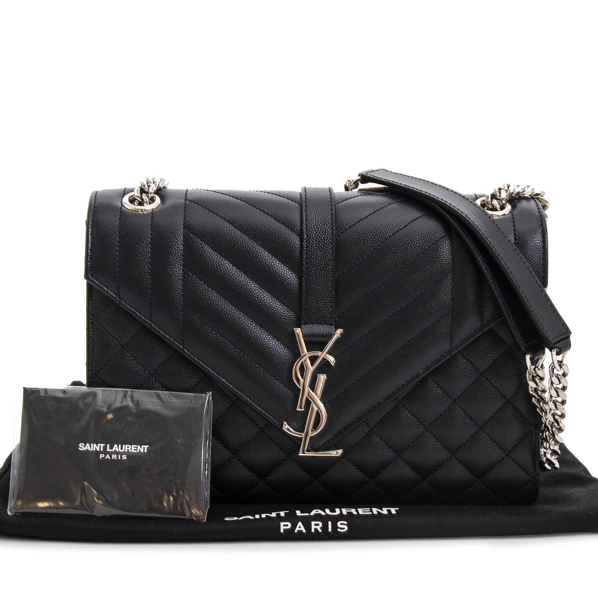 Saint Laurent Blue Grained Medium Envelope Bag kopen en verkopen aan de beste prijs